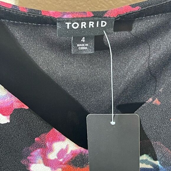 Sold - Picture 3 of 7